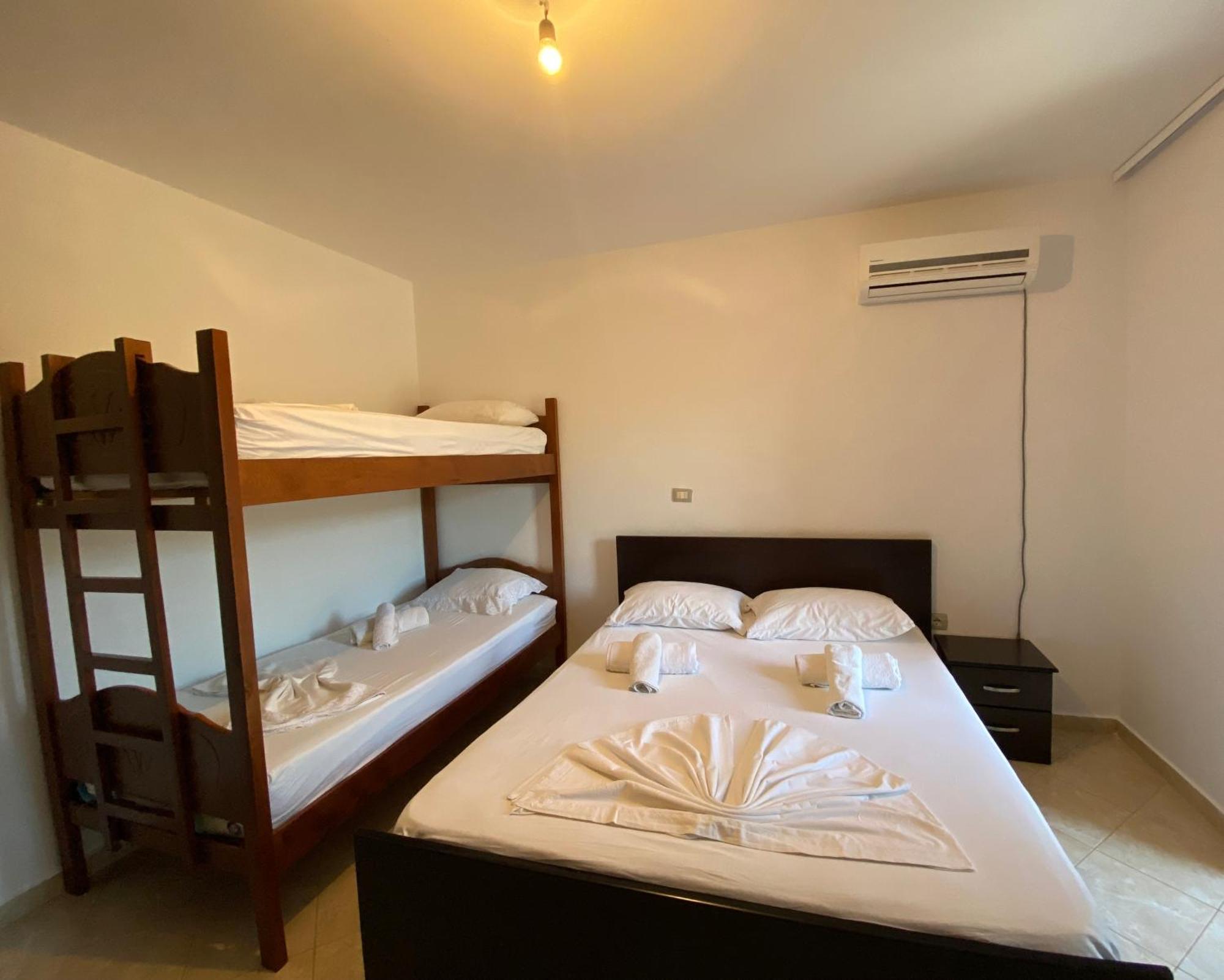 Melita Apartments Ksamil Eksteriør billede